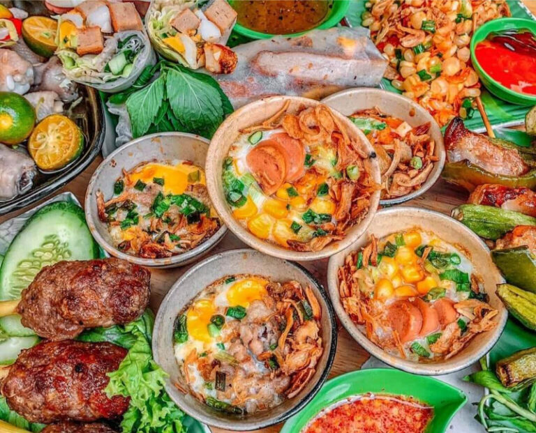 Ăn vặt ở Móng Cái